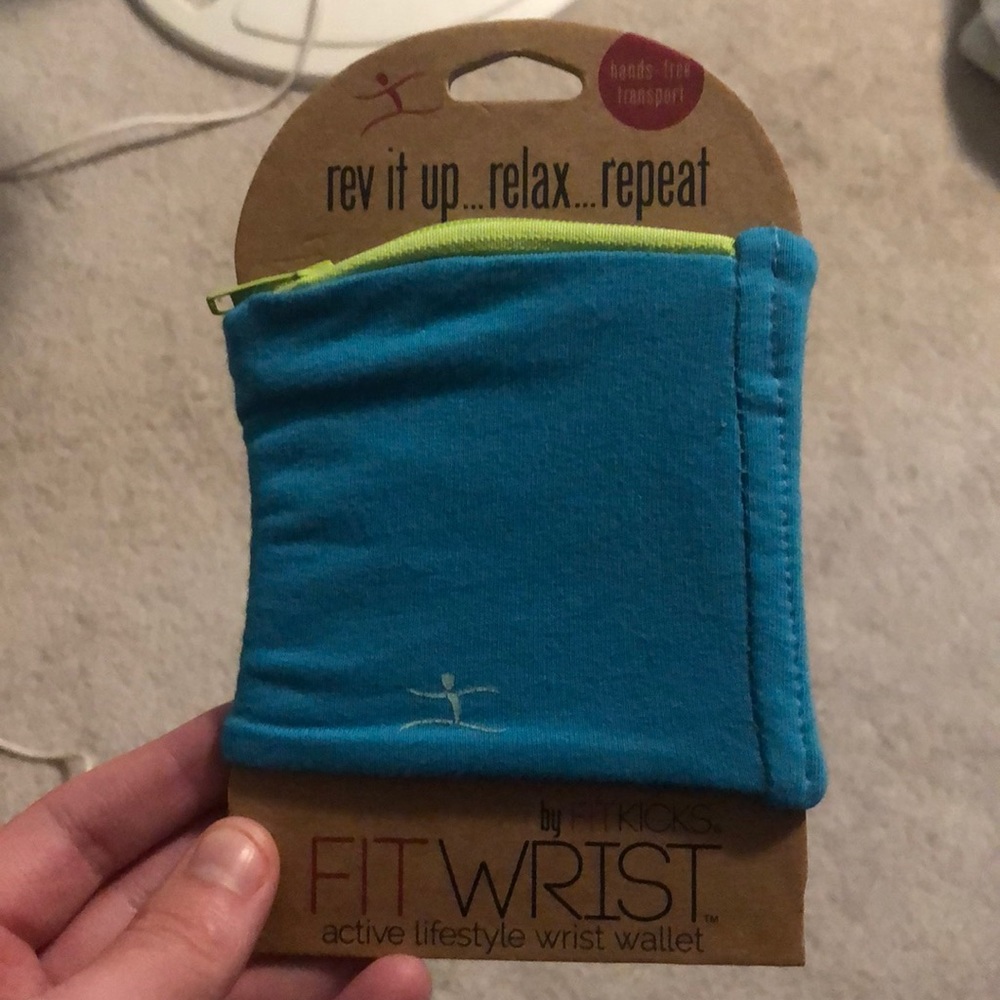 Wrist wallet for active lifestyle